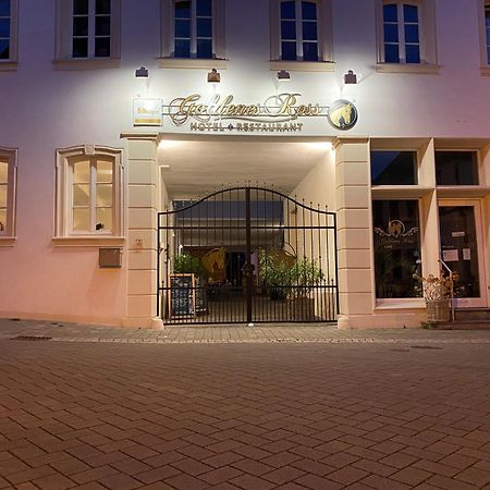 Hotel Restaurant Goldenes Ross Gollheim Exterior foto